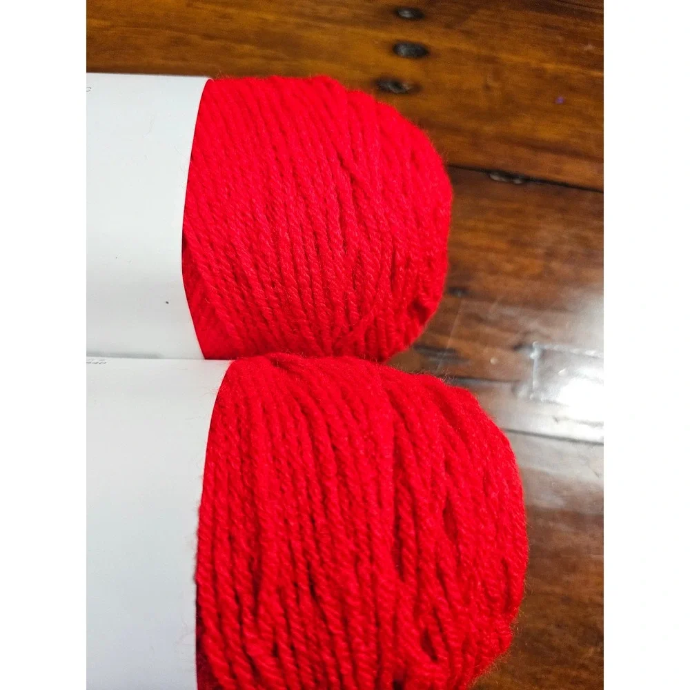 Big Twist Value Yarn Varsity Red 100 Acrylic 380 Yds 6 Oz Lot 642540‎